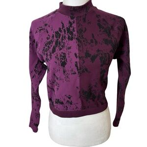 Fabletics Purple and Black Graphic Crop Shirt